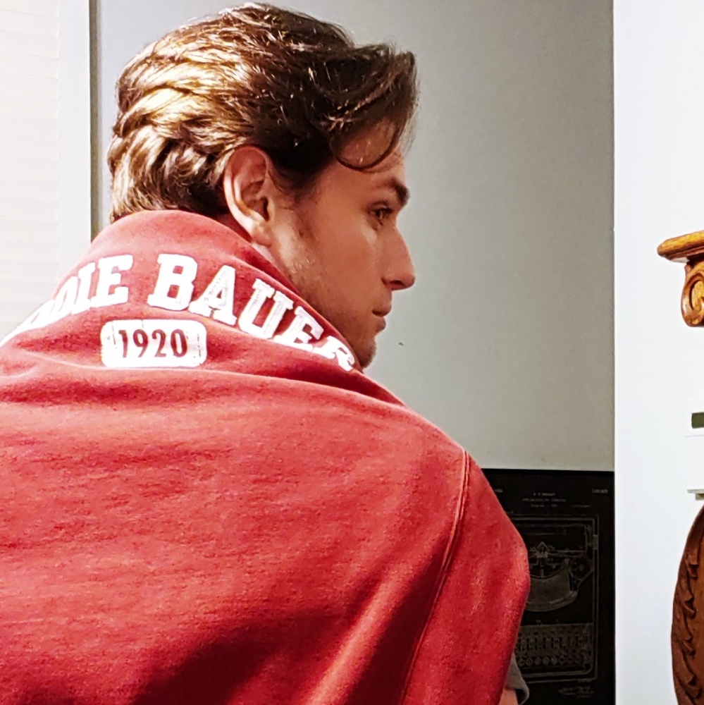Eddie Bauer crew new sweatshirt